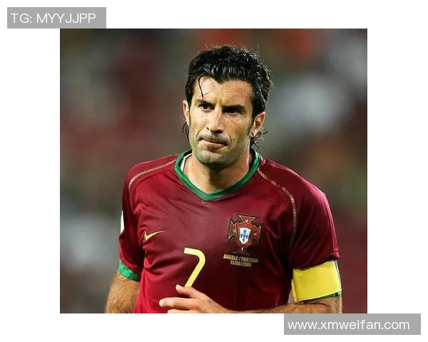 足球明星菲戈的精彩人生与场外趣事揭秘